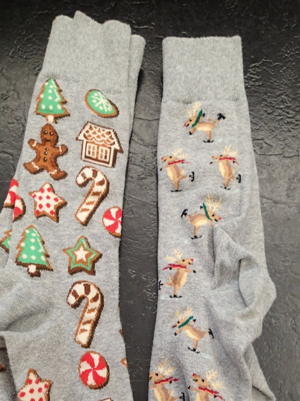 Men's Christmas Themed Socks - Set of 2
